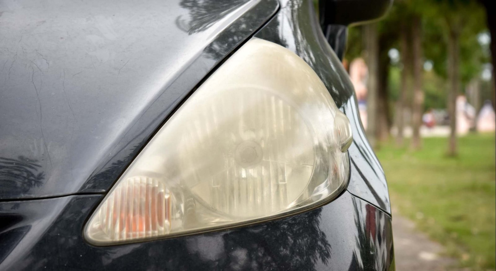 Oxidised yellowed headlight